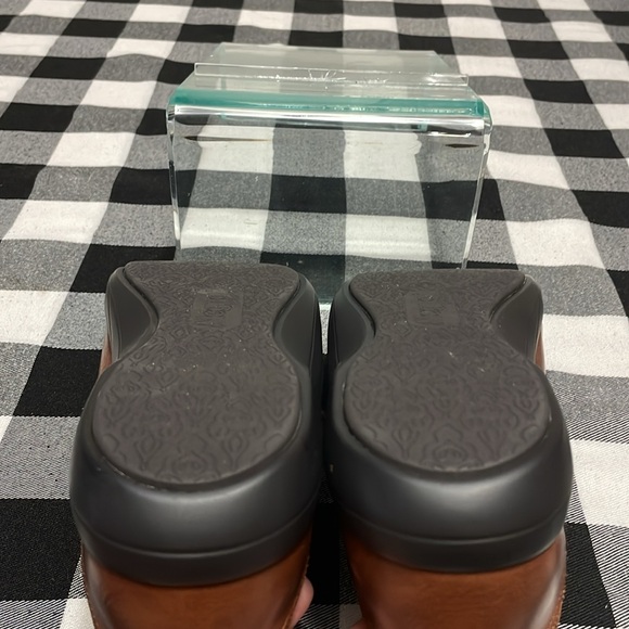 LIKE NEW! Alegria Danni Saddle Brown Vegan Leather Shoes 39/US 9 Slip Resistant - Picture 6 of 14